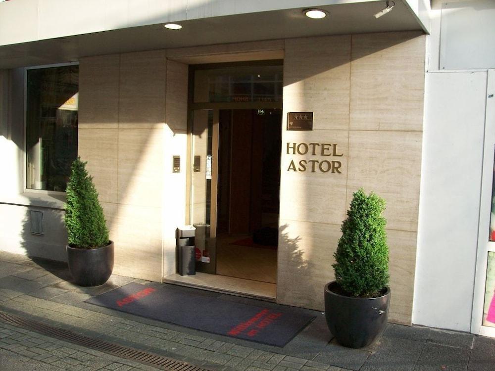 Hotel Astor Wuppertal Exteriör bild